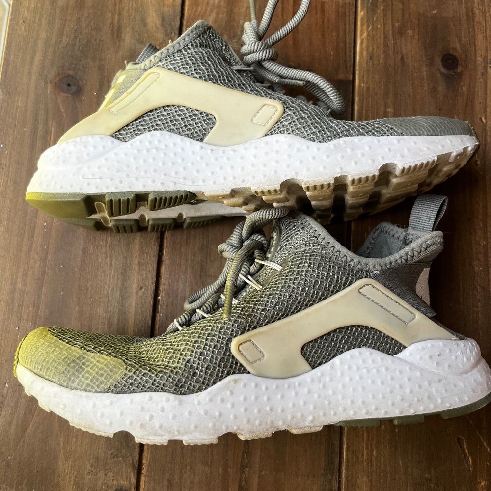 Nike Shoes Green Women's 6.5